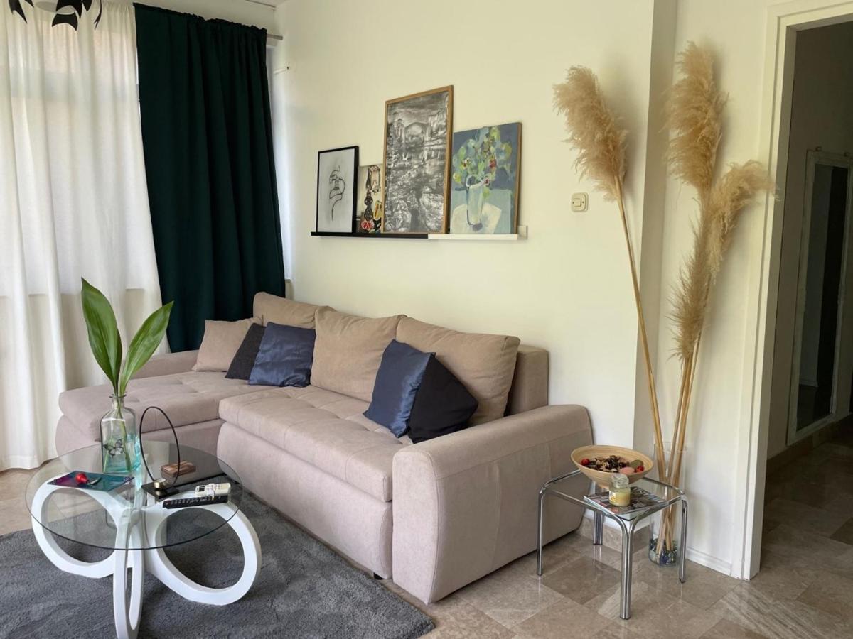 Villa Tamara With Garden And River View - Free Private Parking - Garage Мостар Екстериор снимка
