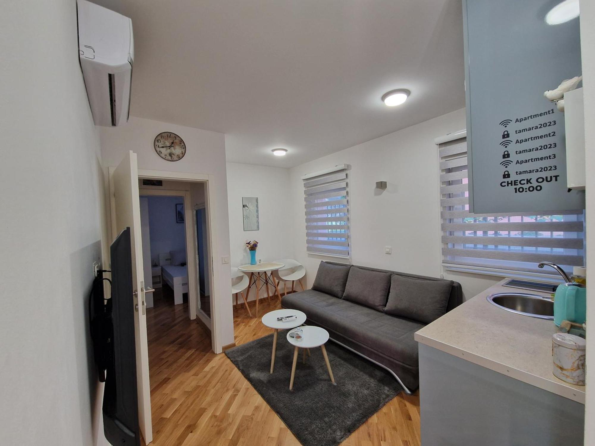 Villa Tamara With Garden And River View - Free Private Parking - Garage Мостар Екстериор снимка