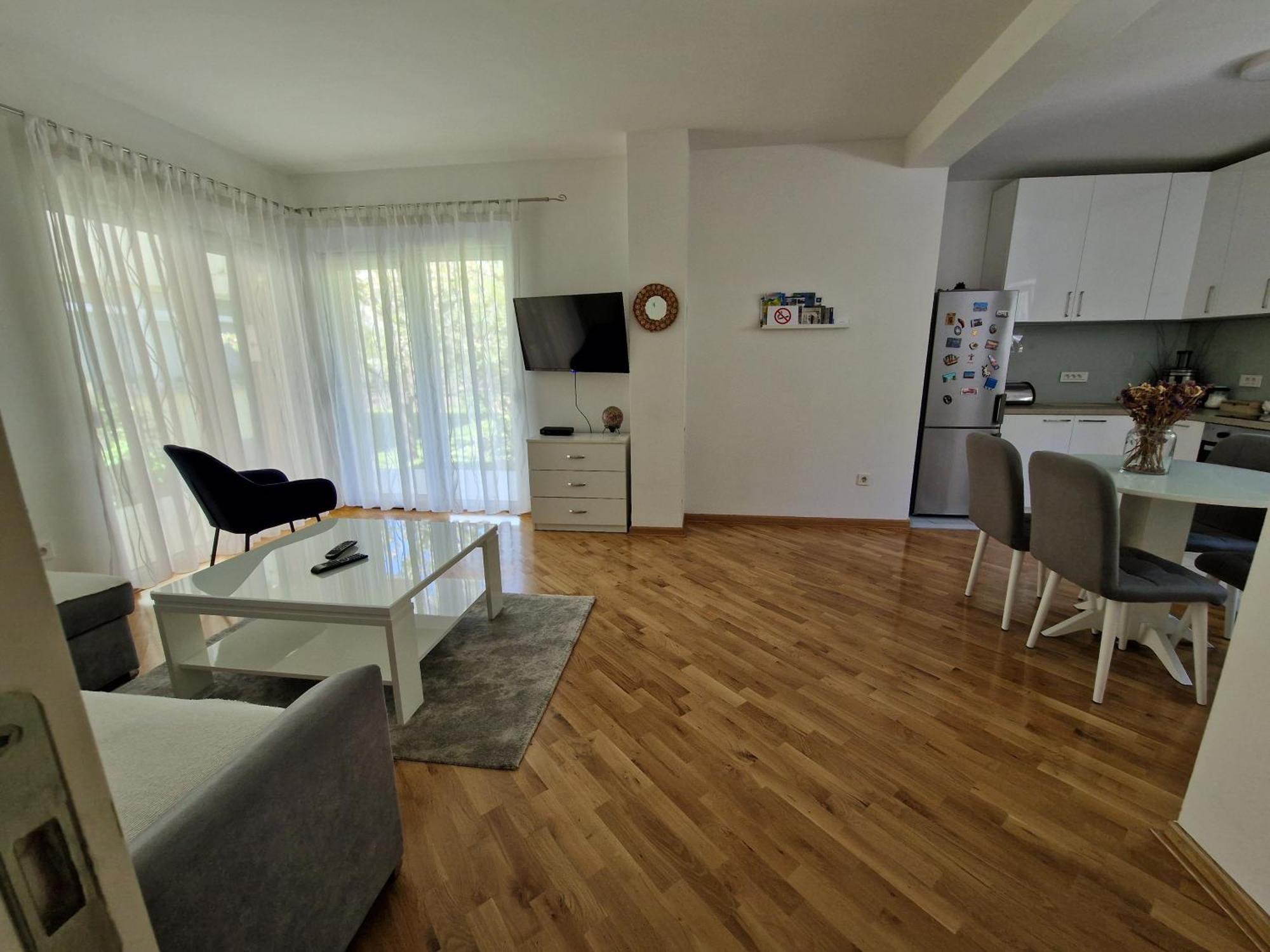 Villa Tamara With Garden And River View - Free Private Parking - Garage Мостар Екстериор снимка