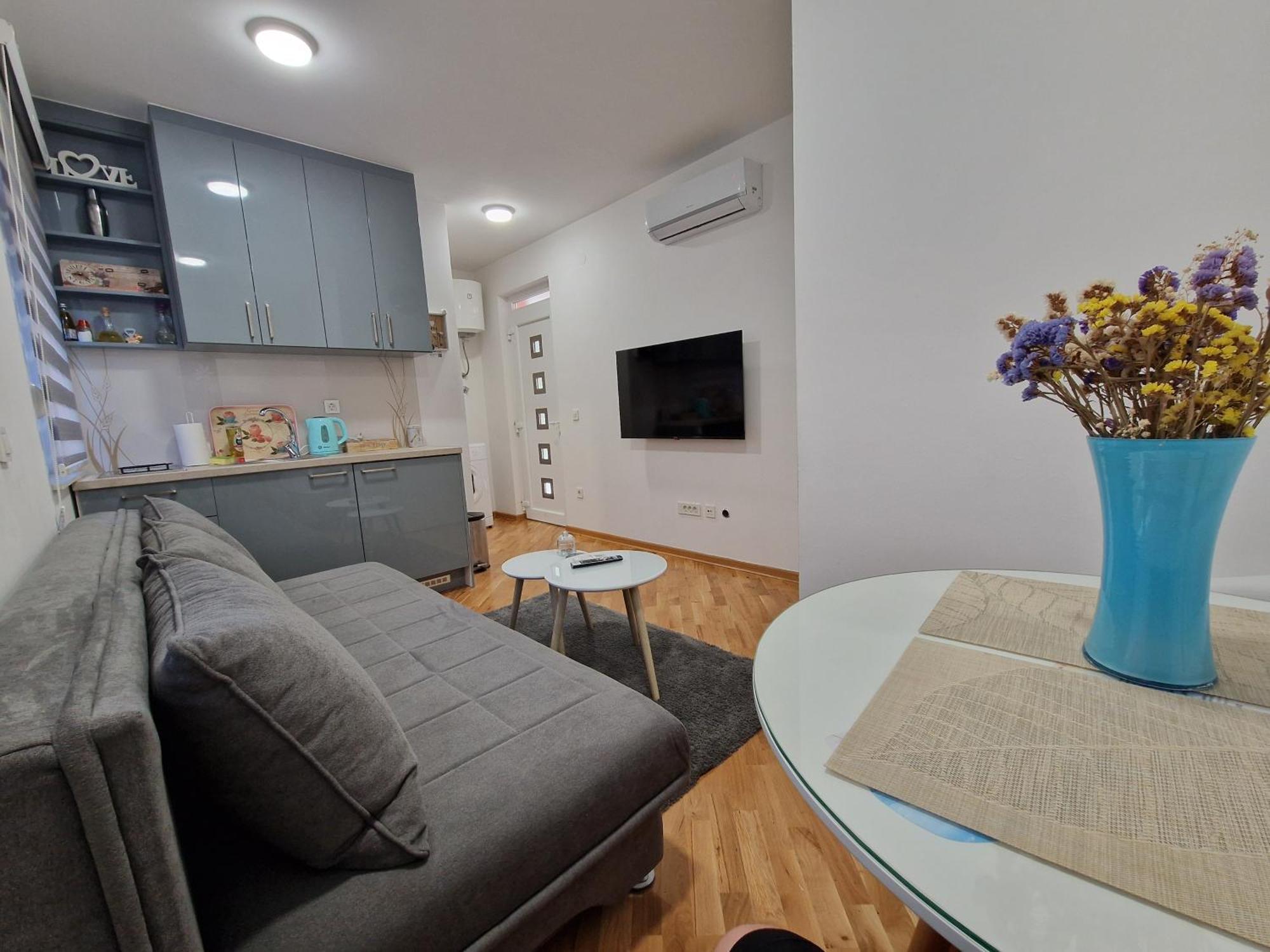 Villa Tamara With Garden And River View - Free Private Parking - Garage Мостар Екстериор снимка